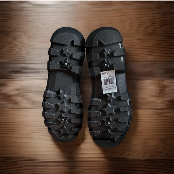 Rouge Black Faux Suede Boots / Booties with chunky heel size 8. - Picture 6 of 7